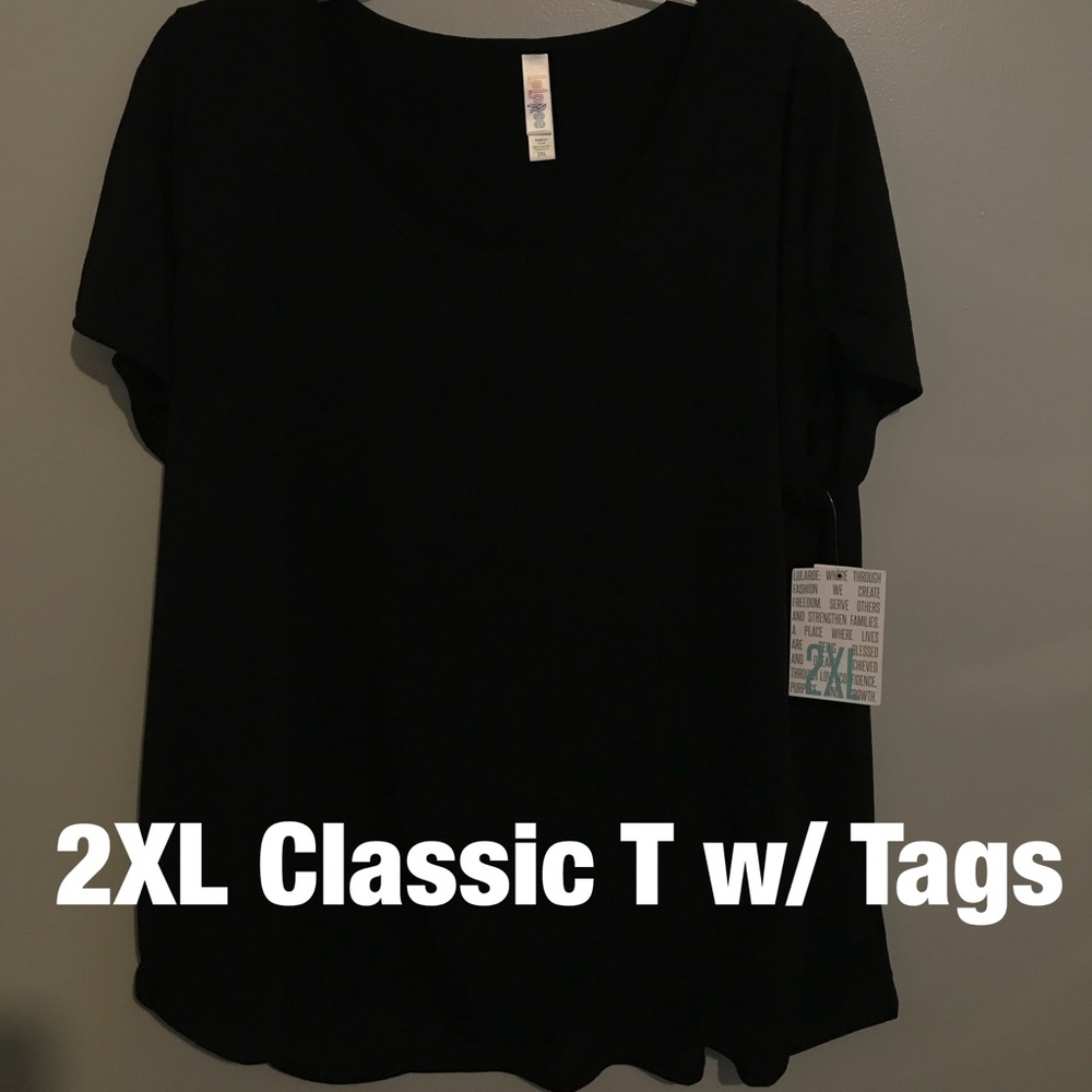 Black Classic T